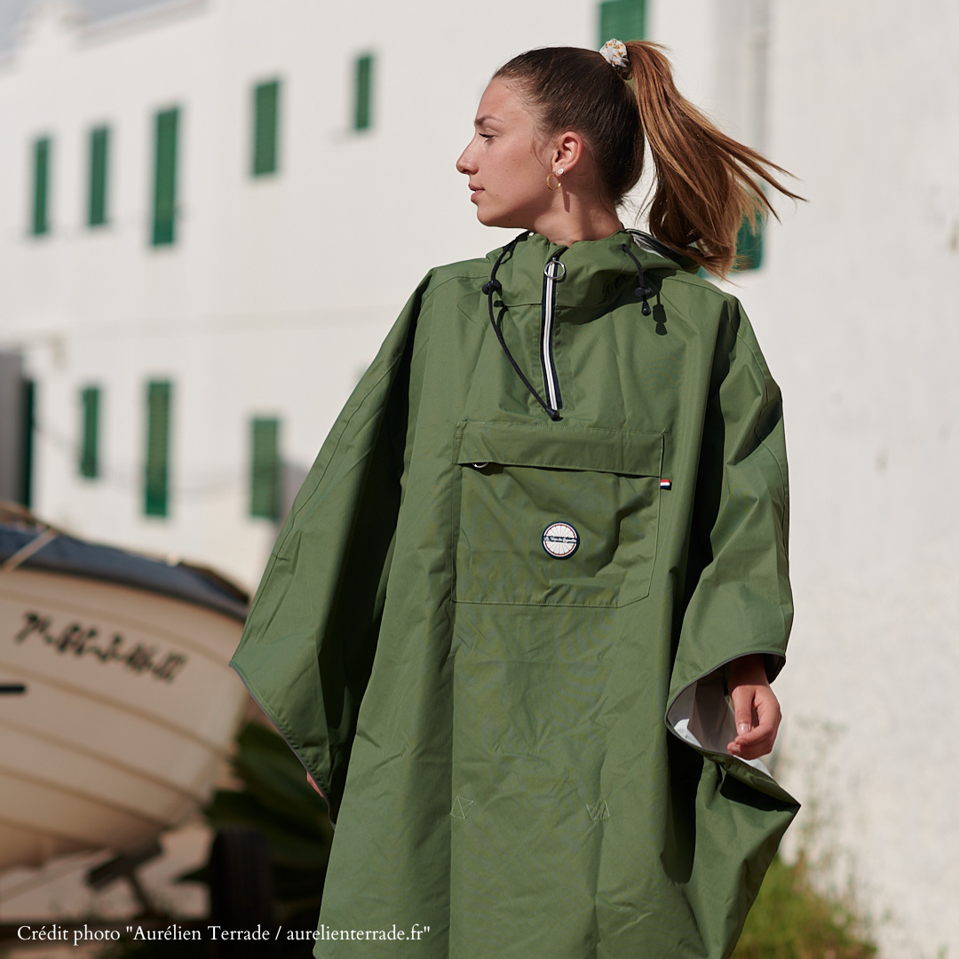 Cape de pluie vélo - polyester 100% recyclé - Cap Vert