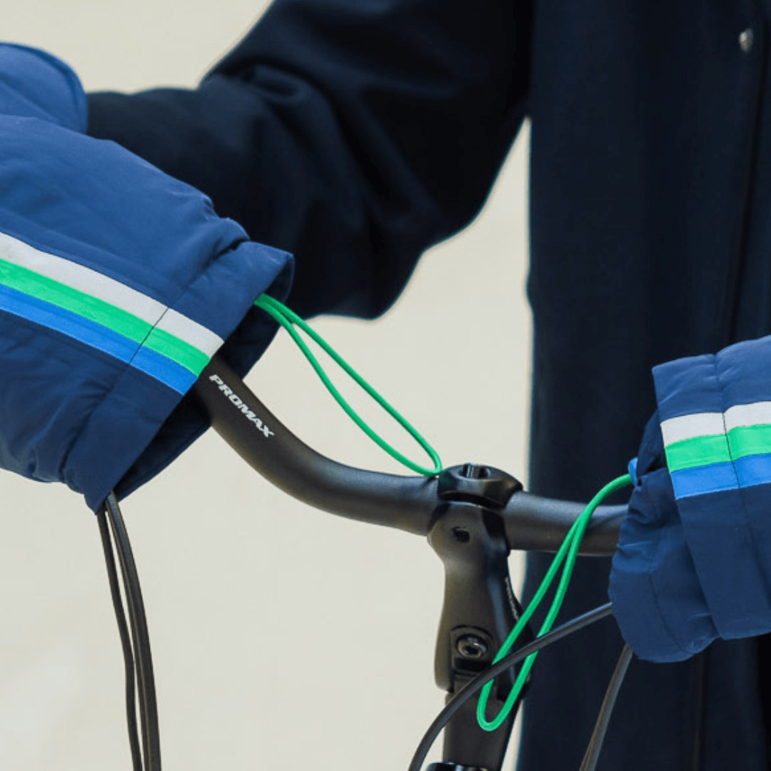 manchons bleu pour vélo